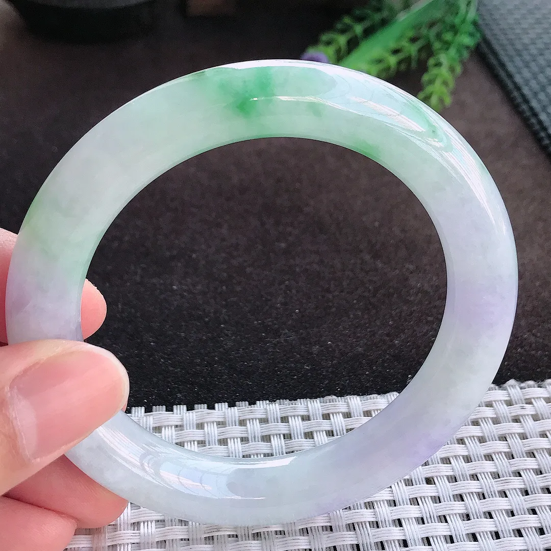 天然A货翡翠58/10.9/10.7老坑精美冰润春带彩圆条手镯玉手镯