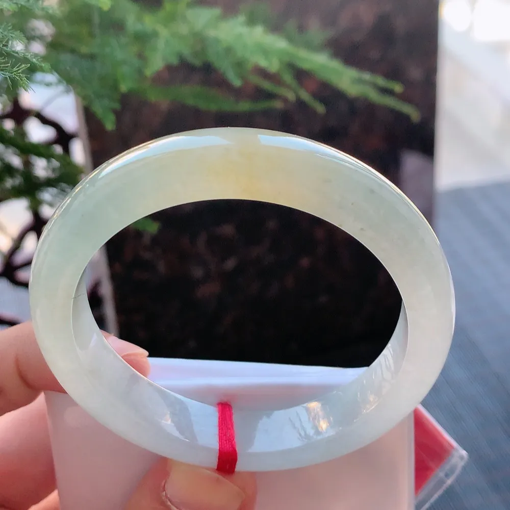 正圈冰黄翡 无瑕 尺寸:55.7/12.2/8 种色兼备🥰🥰