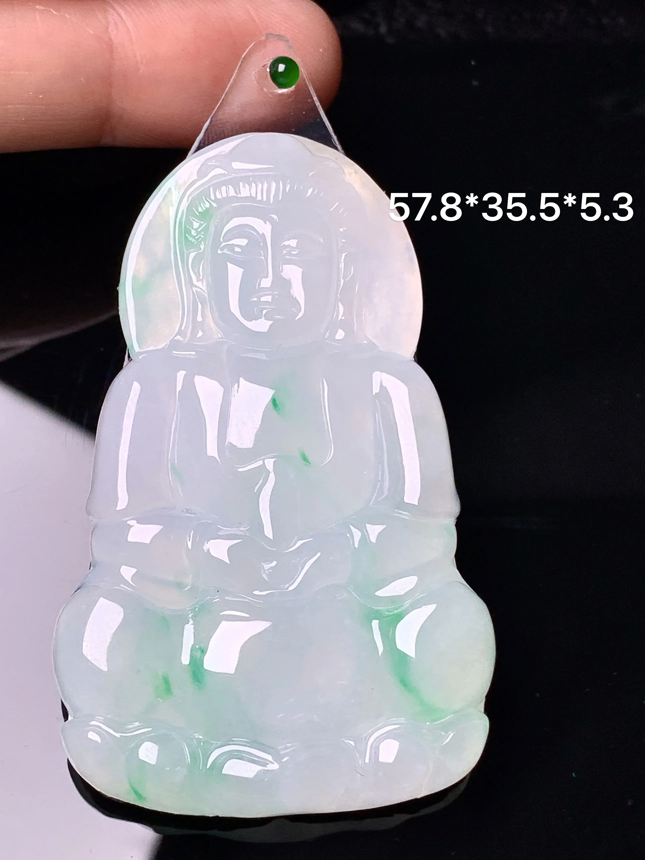 镶嵌款 飘绿观音吊坠 玉质细腻 色泽艳丽清新 整体尺寸67.8*35.5*5.3