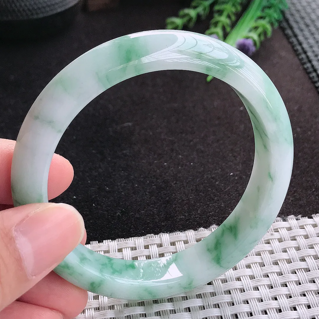 天然A货翡翠58.8/12.5/8.5老坑冰润水灵飘花手镯宽边玉手镯