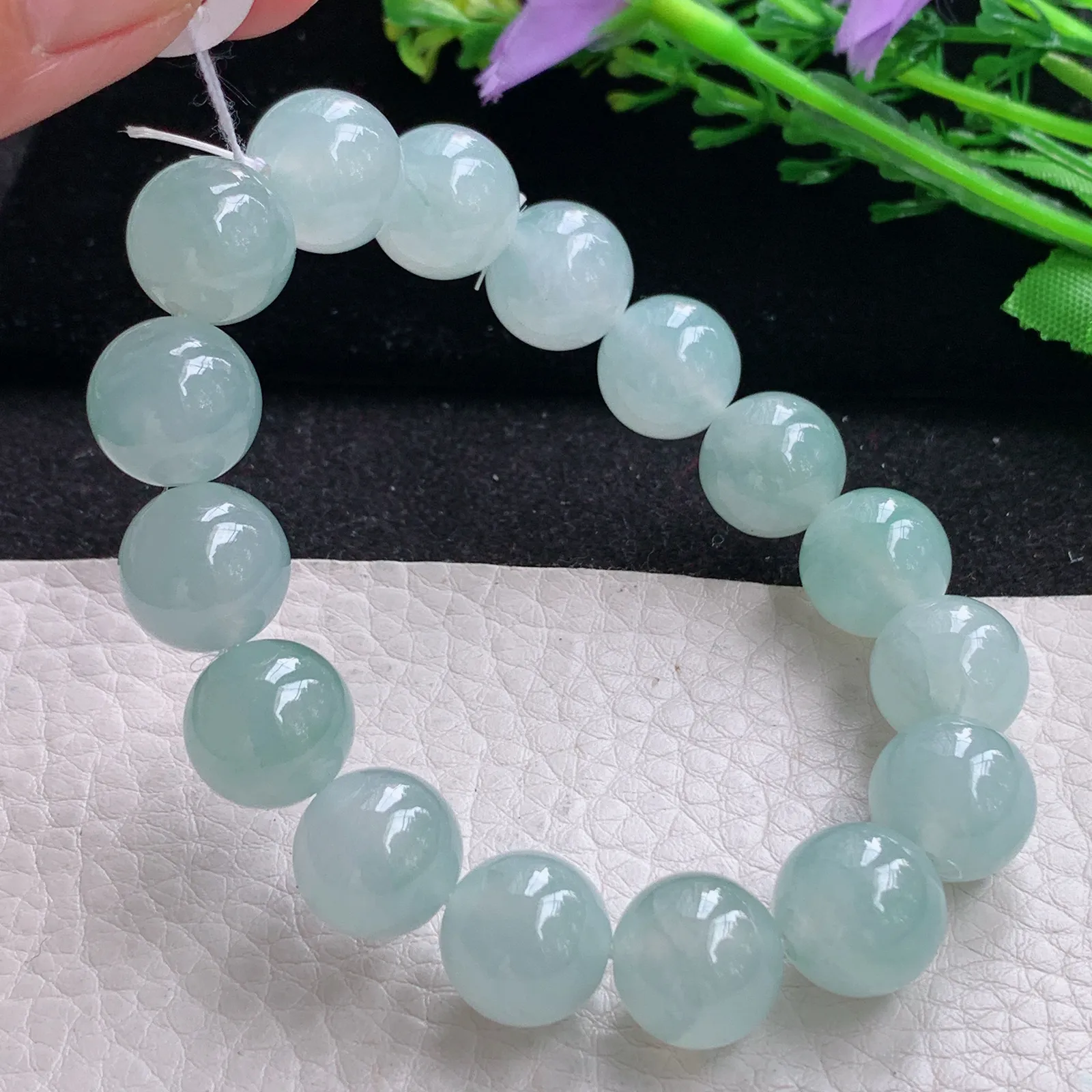 ss自然光12.6mm天然缅甸翡翠冰透晴水圆珠玉手链  玉手串 16颗
