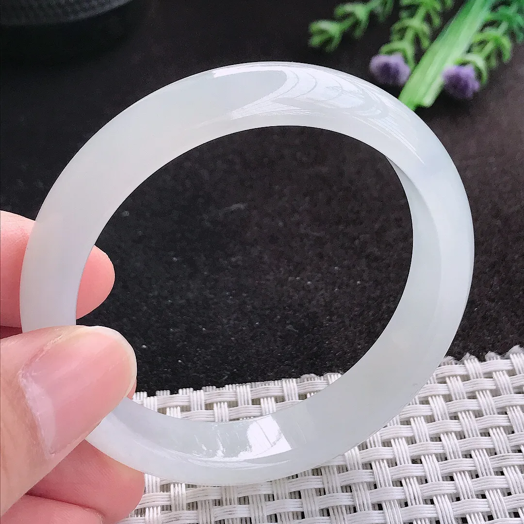 天然A货翡翠54.8/12.6/7.4老坑冰胶水灵月光白手镯宽边玉手镯