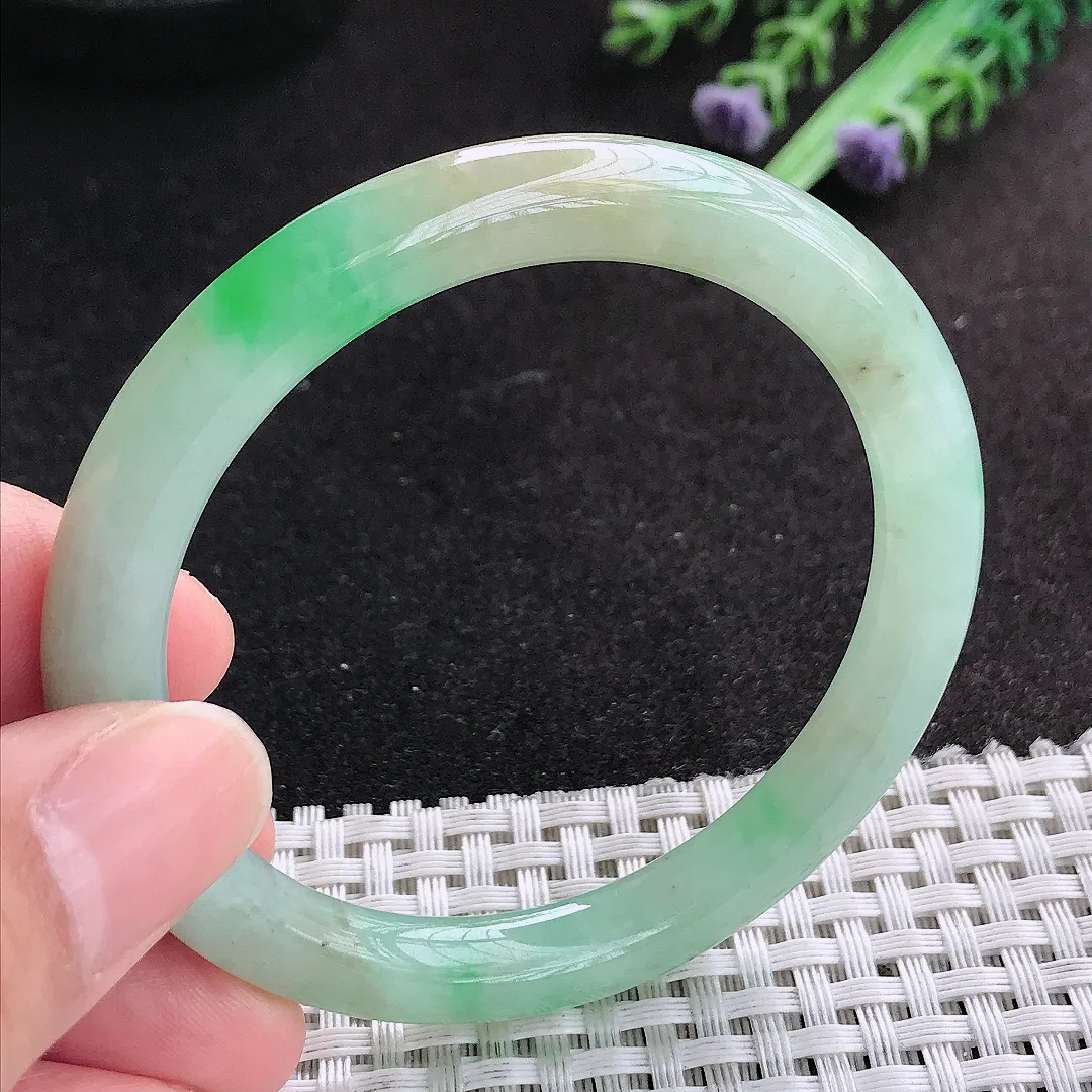 天然A货翡翠53/7.7/8.1老坑冰润飘阳绿圆条手镯玉手镯