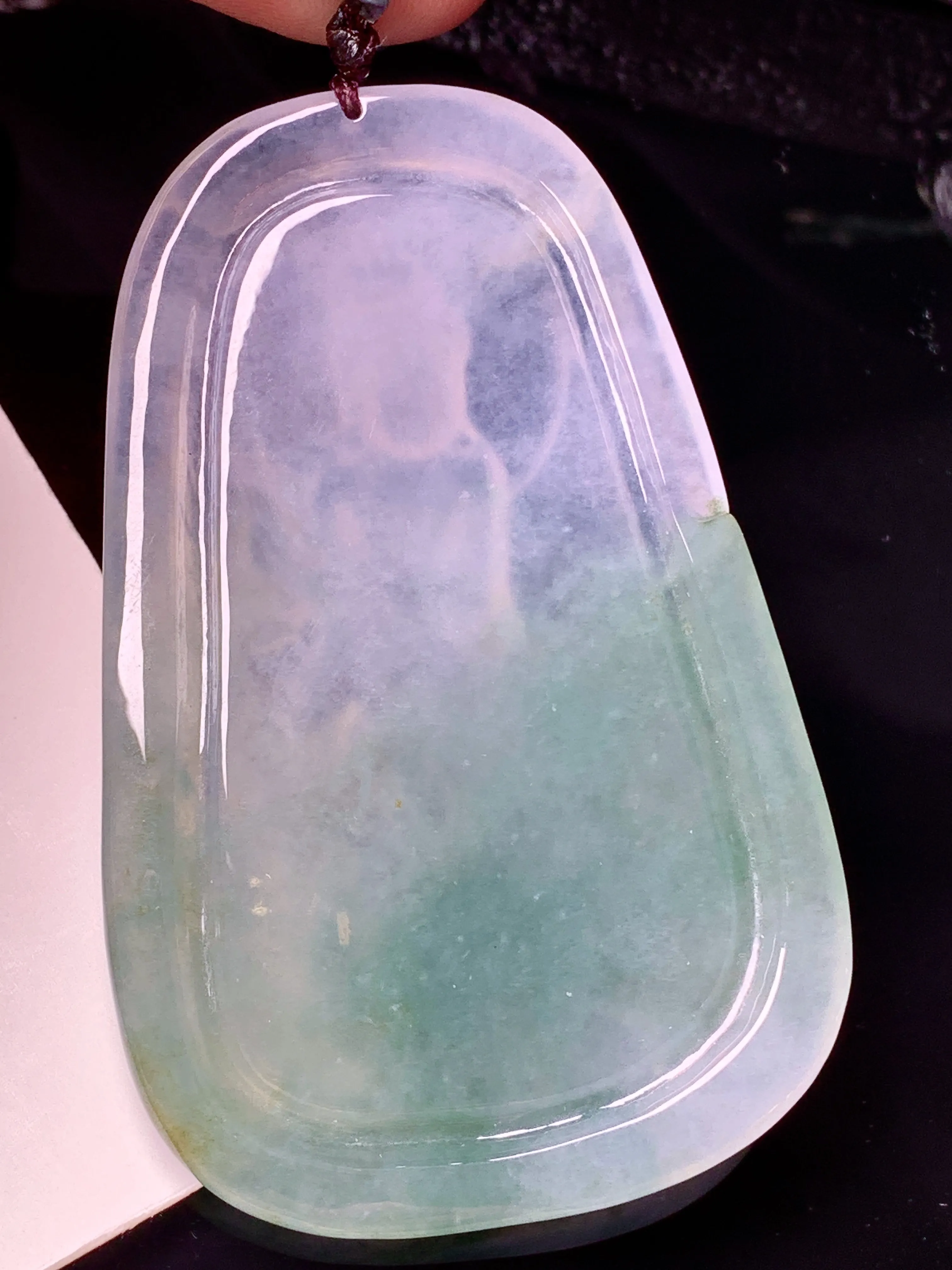 飘绿文殊观音菩萨吊坠 玉质细腻 色泽艳丽清新 整体尺寸67.5*43*6.8