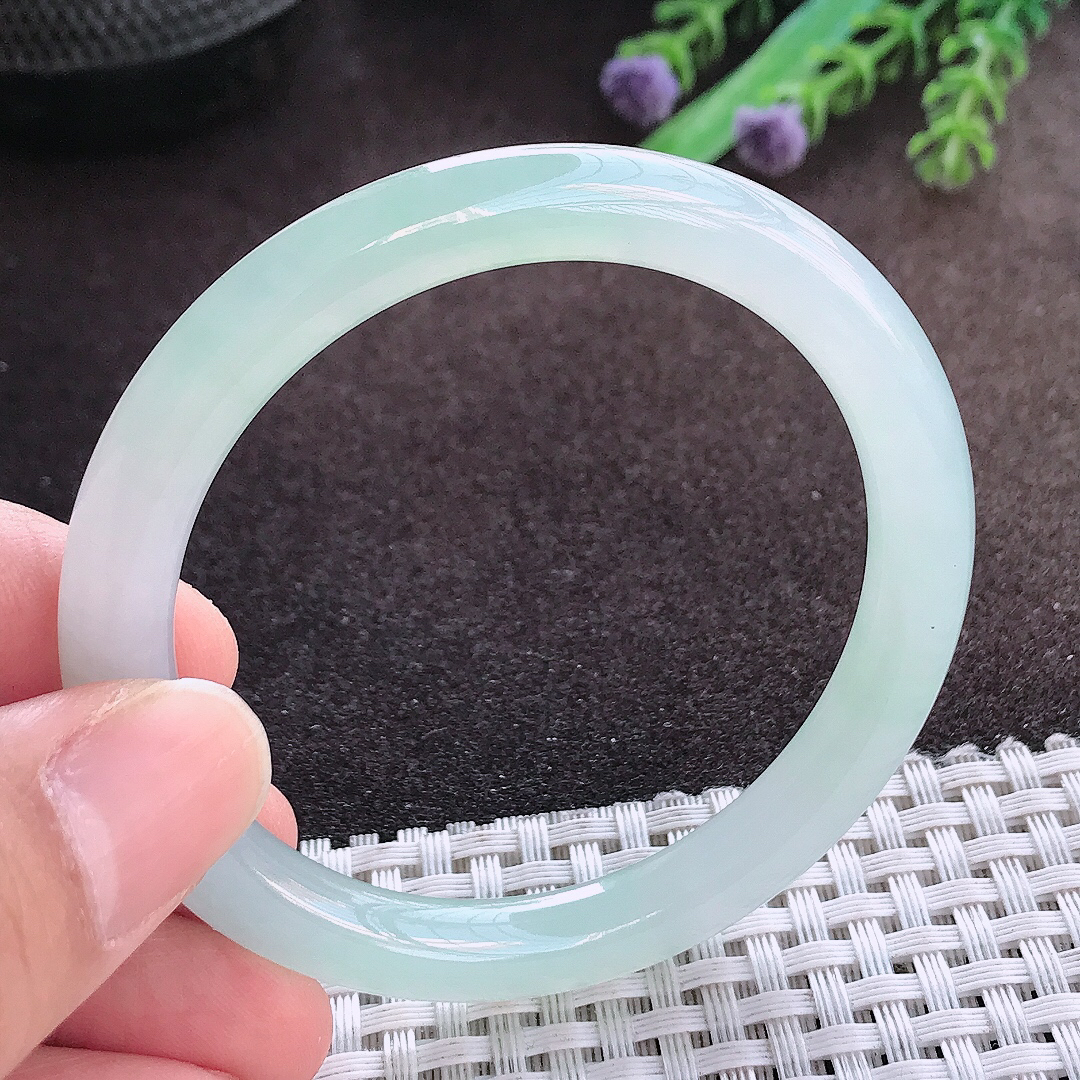 天然A货翡翠51.5/7/7.6老坑冰透果冻胶冰晴圆条手镯细条手镯玉手环