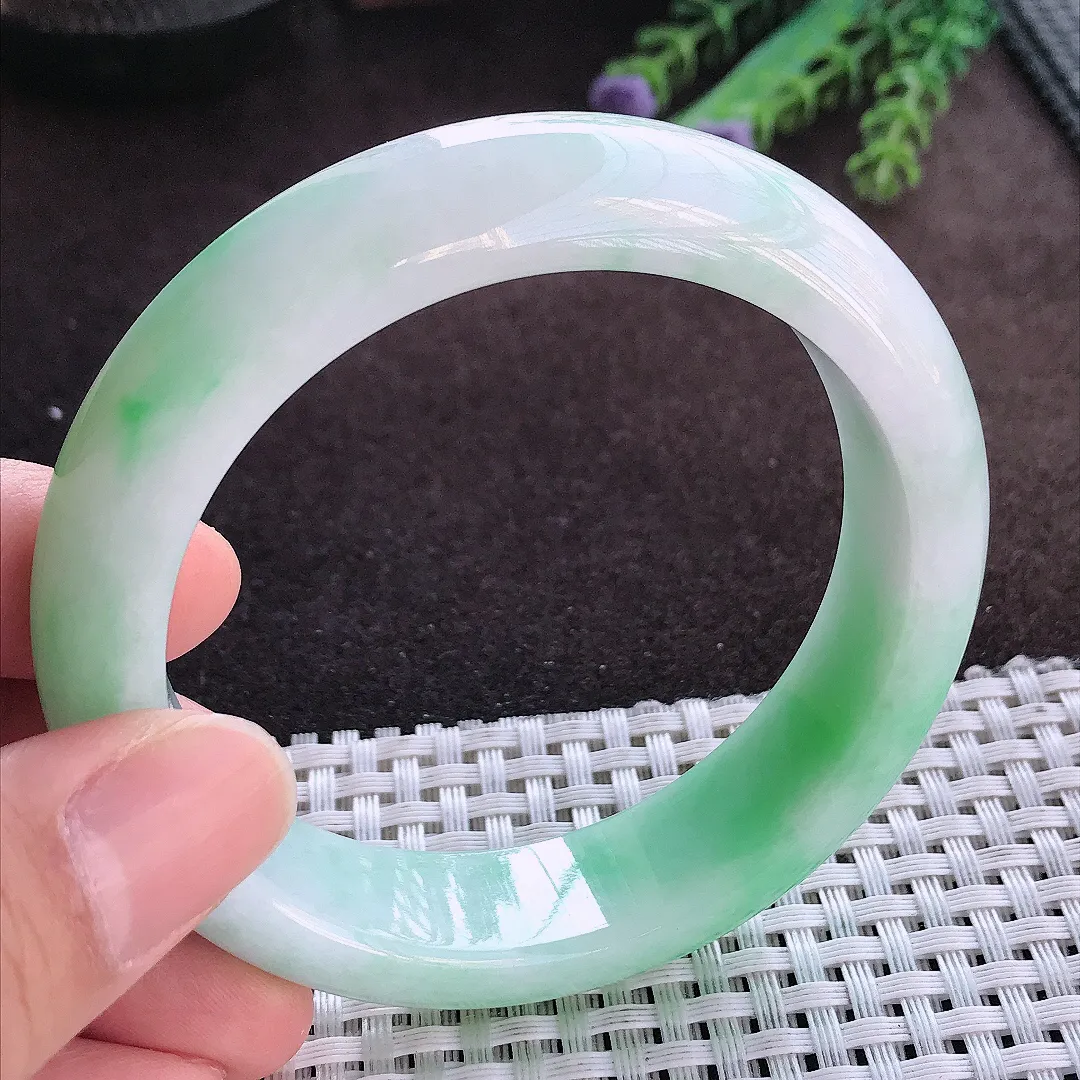 天然A货翡翠57.2/14.9/9老坑精美飘阳绿手镯宽边玉手镯