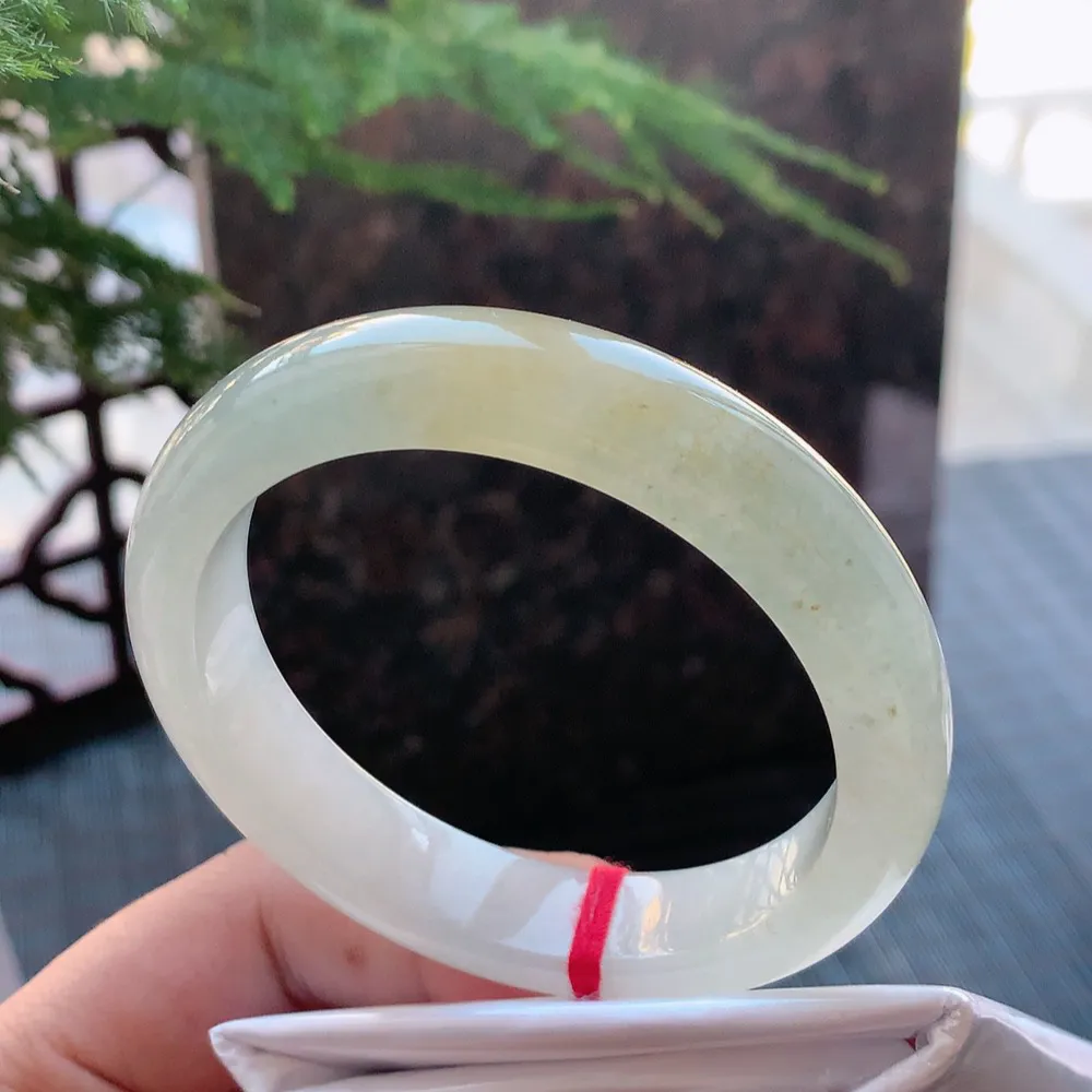 正圈冰黄翡 无瑕 尺寸:55.7/12.2/8 种色兼备🥰🥰