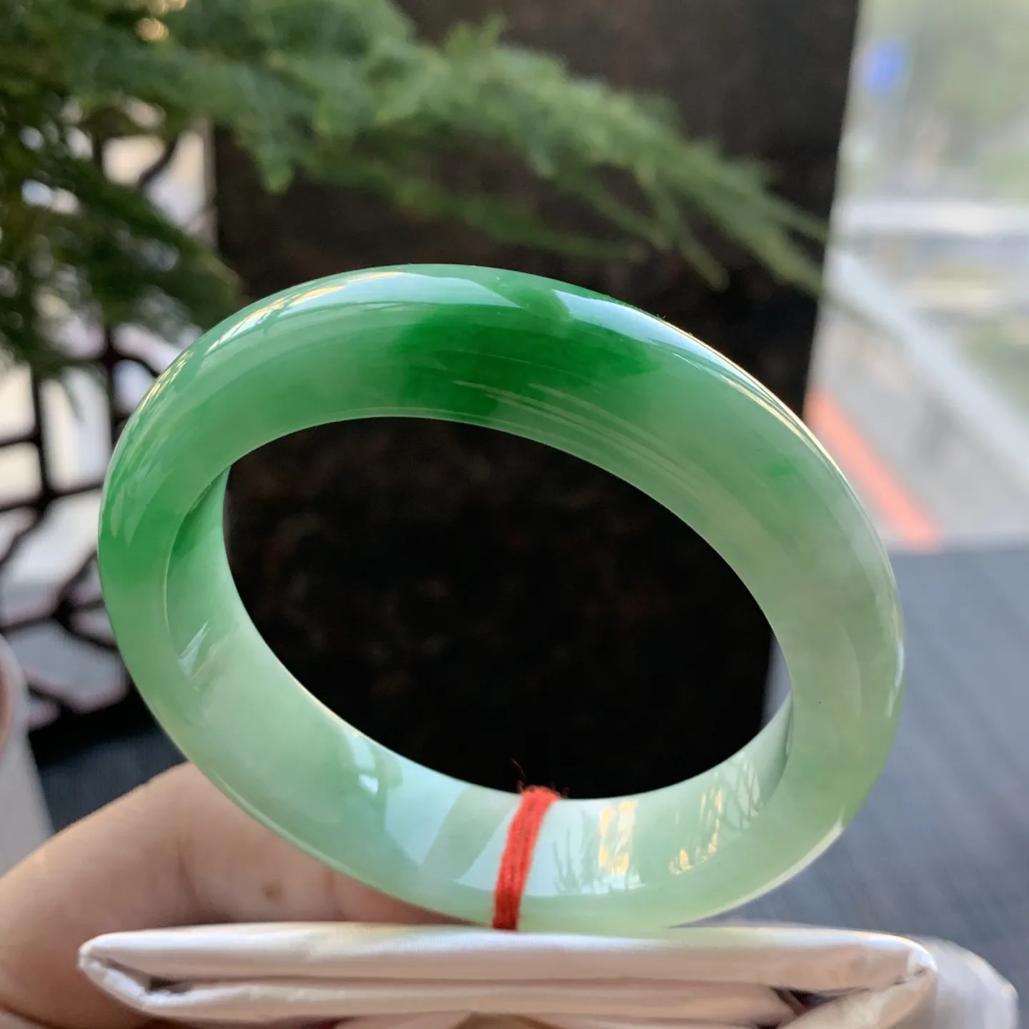 正圈冰糯辣绿 微细纹 尺寸:51.6/12.8/8.1 色辣