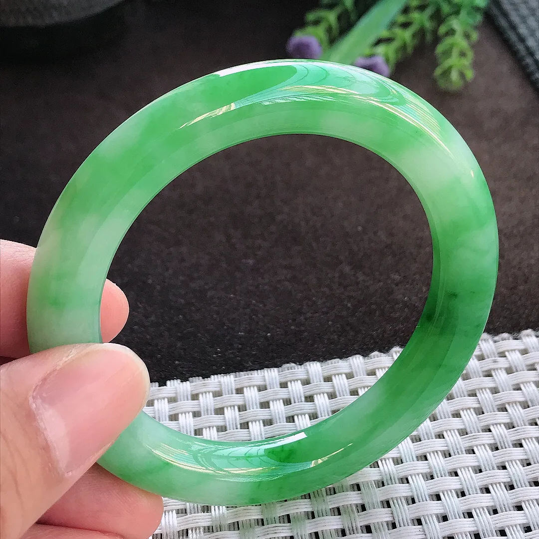 天然A货翡翠52.5/9.3/9.9老坑精美冰润辣阳绿满绿圆条手镯玉手镯