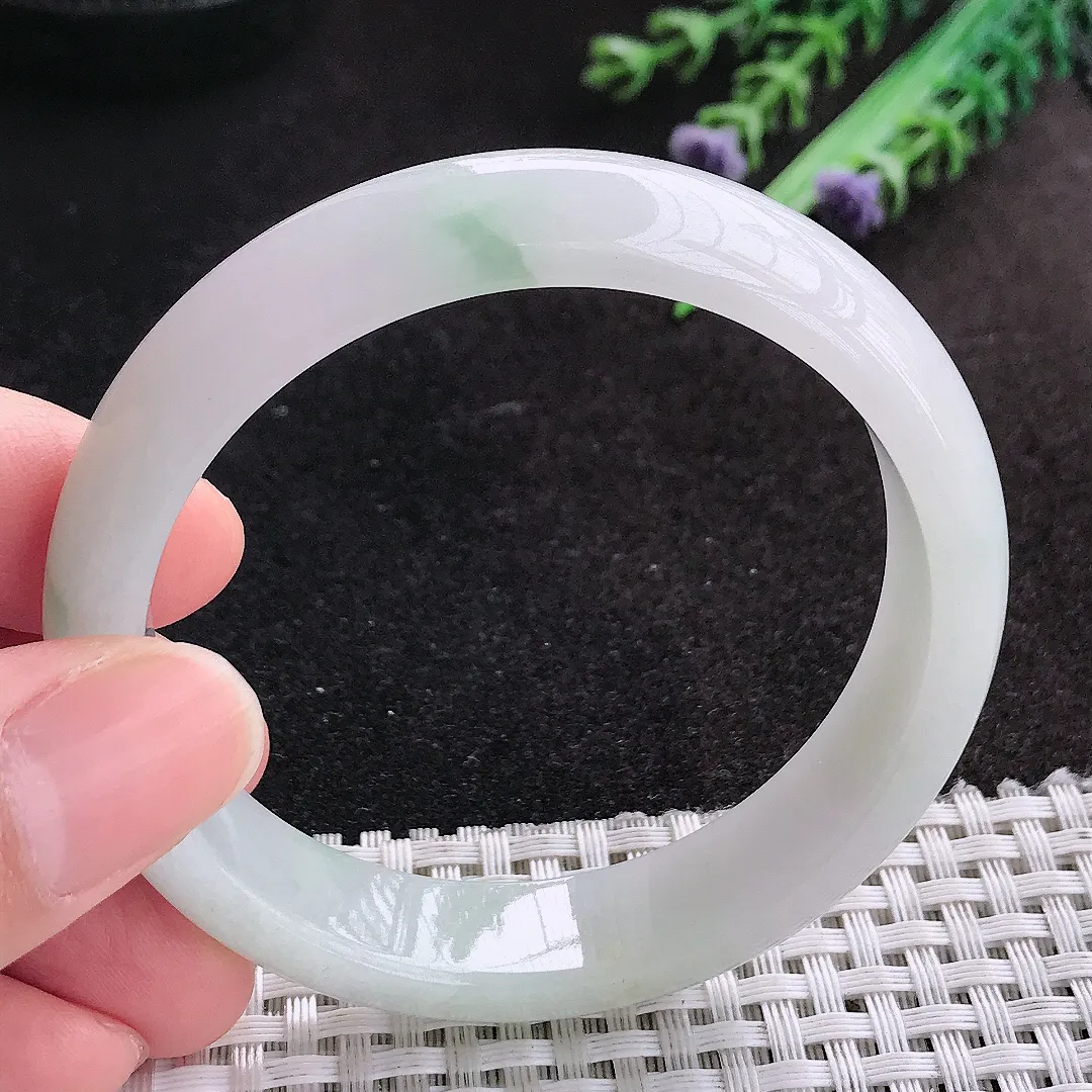 天然A货翡翠54.5/12.9/7.3老坑秀气冰润飘花手镯宽边玉手镯