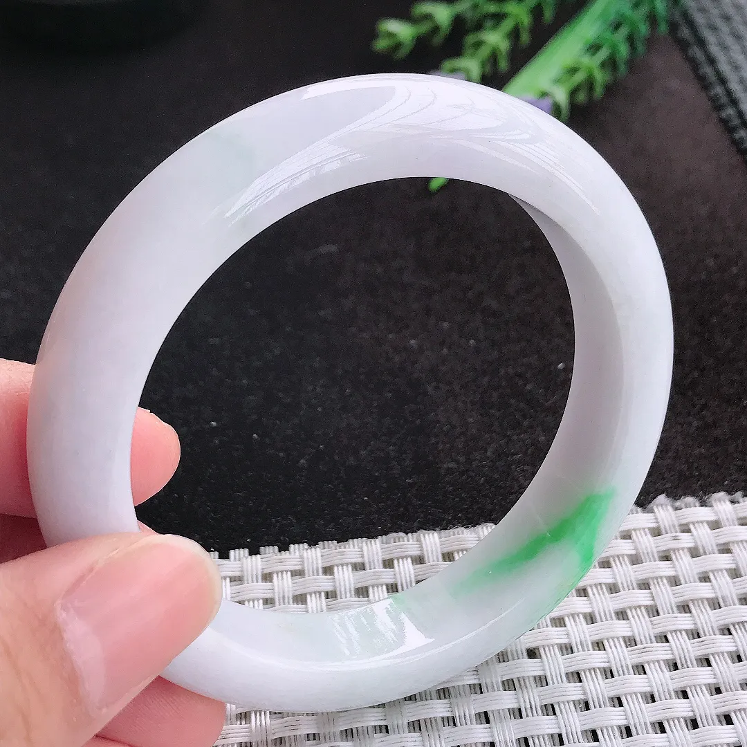 天然A货翡翠57.8/12.7/9.3老坑精美温润飘阳绿手镯宽边玉手镯