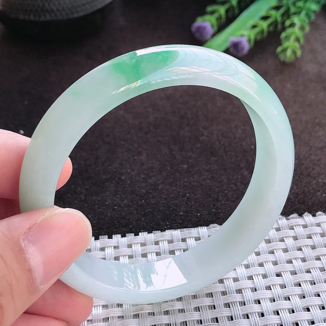 天然A货翡翠56.5/12.8/7.2老坑冰润起胶飘花手镯宽边玉手镯