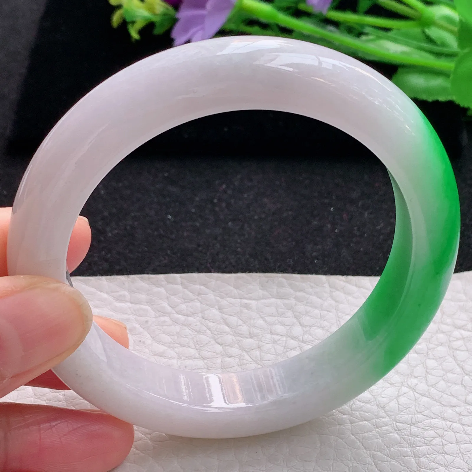 faa自然光59*12.7*9.7平安镯 缅甸翡翠a货玉手阳绿厚装宽边玉手环