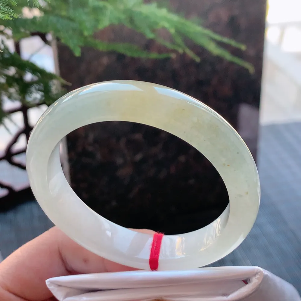 正圈冰黄翡 无瑕 尺寸:55.7/12.2/8 种色兼备🥰🥰