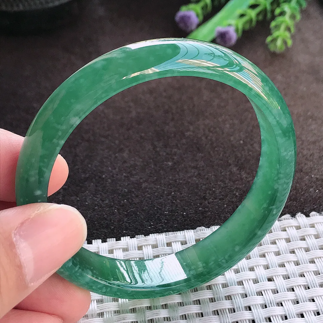 天然A货翡翠55.5/12.3/6.2老坑冰胶满色蓝韵手镯宽边玉手镯