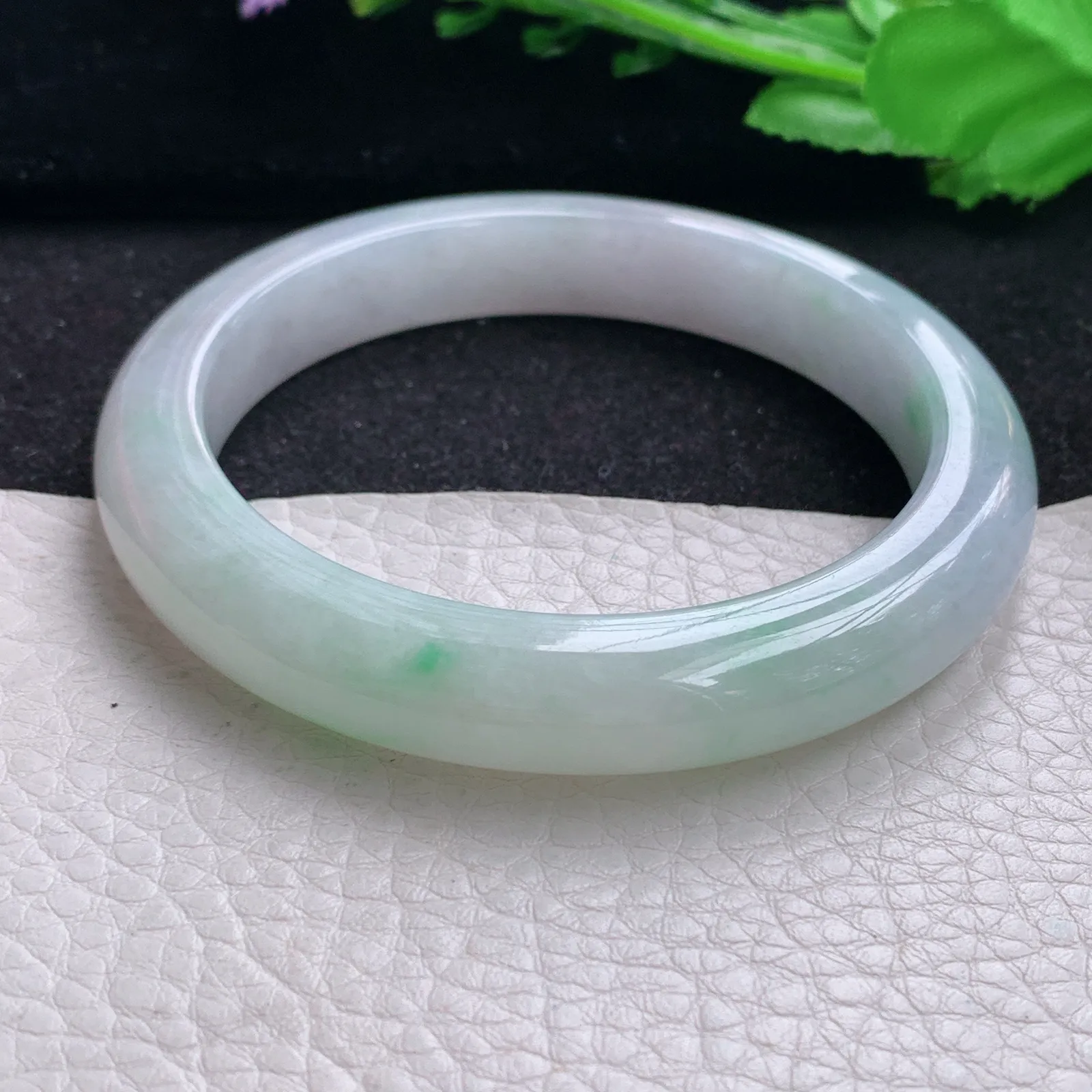 ss大圈口60*11.5*9.3平安镯 缅甸翡翠a货玉手镯大气飘绿玉手环