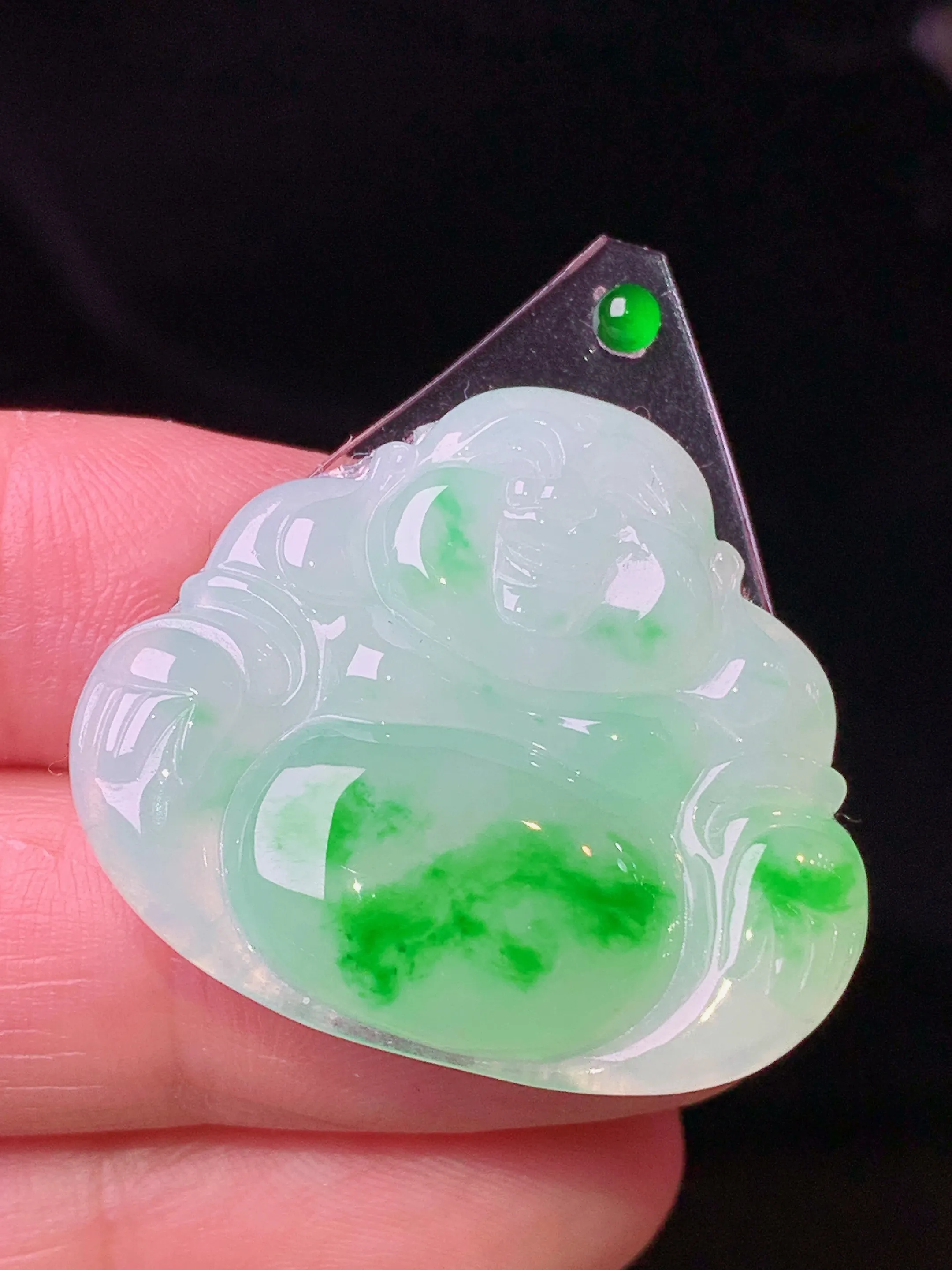 镶嵌款 飘绿佛公吊坠 玉质细腻 色泽艳丽清新 整体尺寸26.6*30*3.8