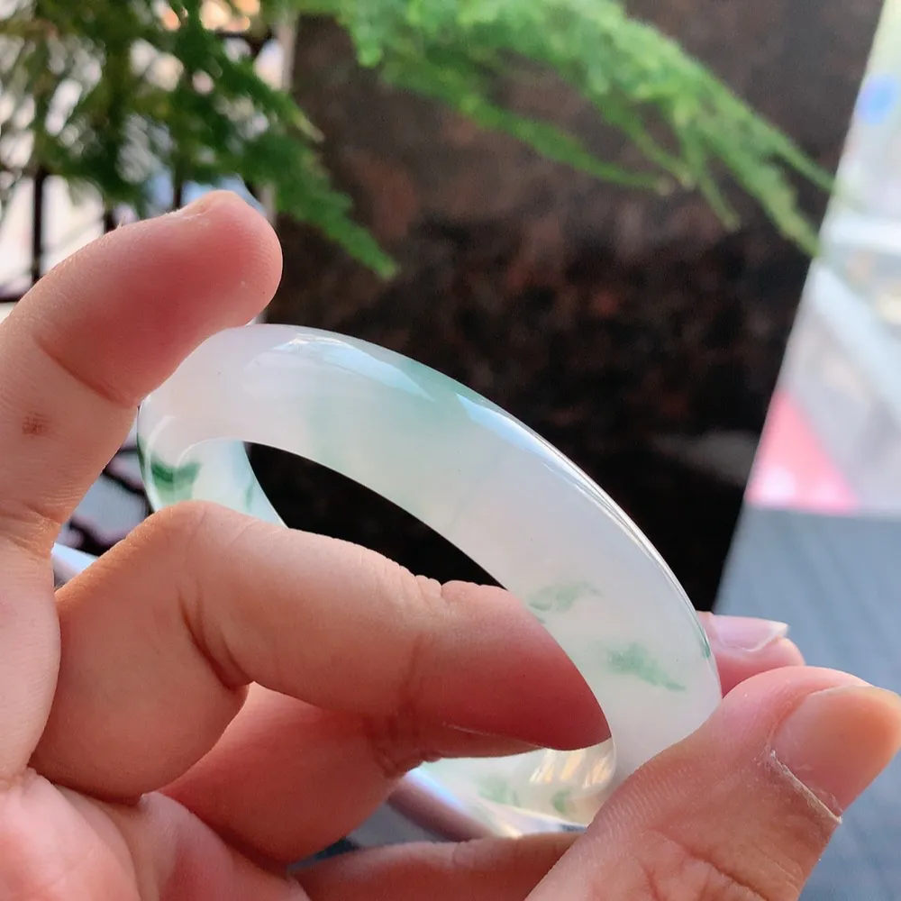 正圈高冰飘花 微纹 尺寸:55.4/12.5/8.6 花美 种水好