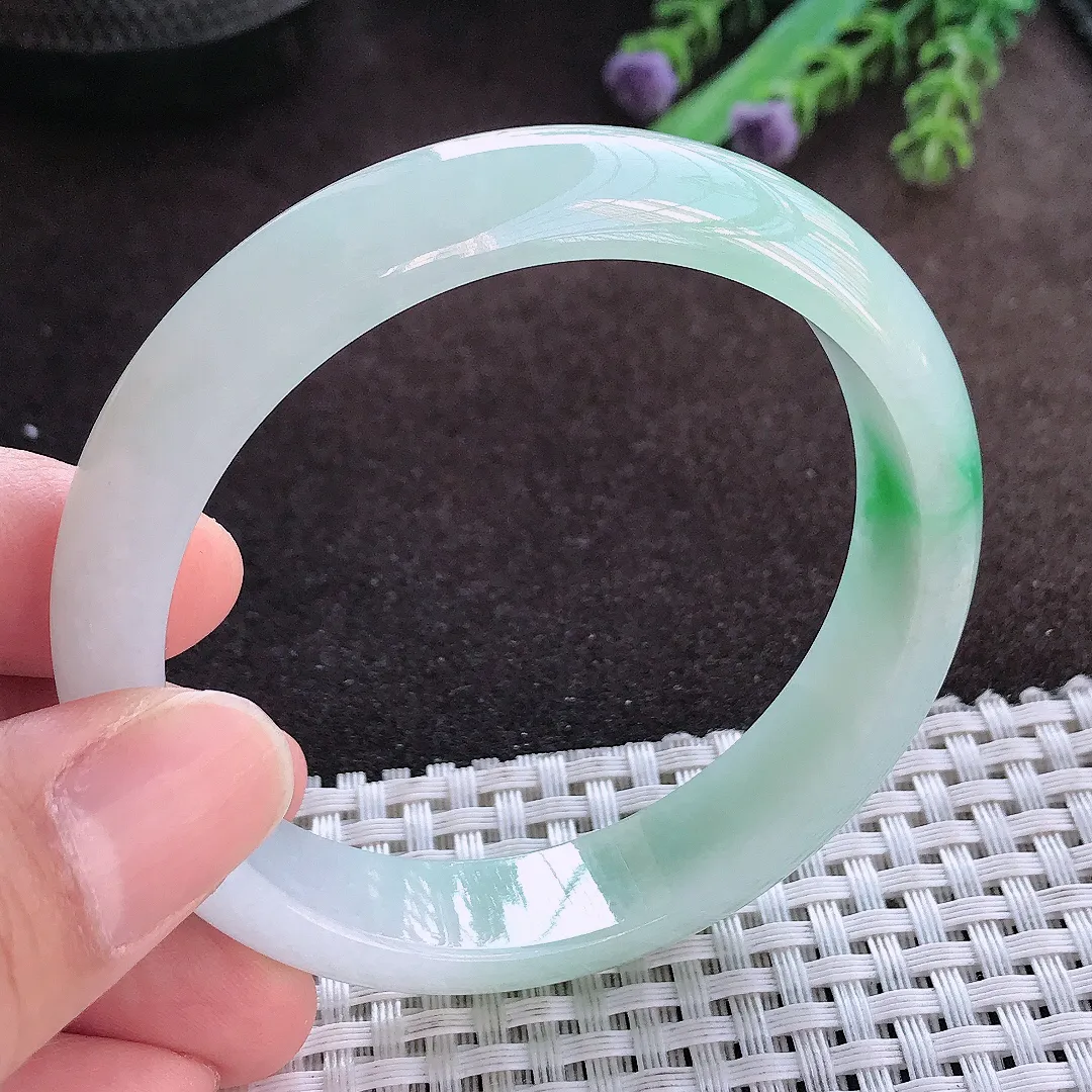 天然A货翡翠56.5/12.8/7.2老坑冰润起胶飘花手镯宽边玉手镯