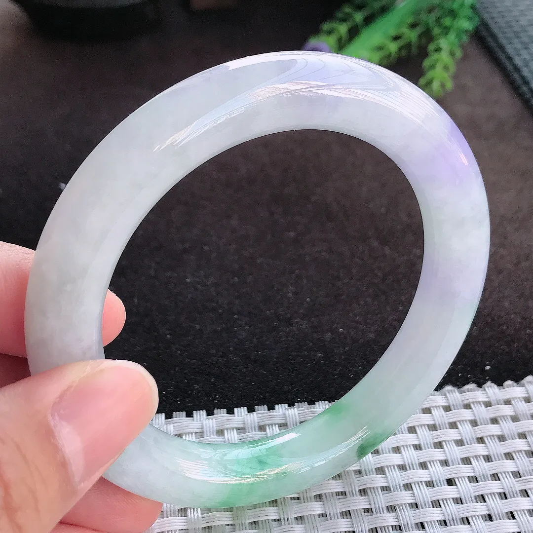 天然A货翡翠58/10.9/10.7老坑精美冰润春带彩圆条手镯玉手镯
