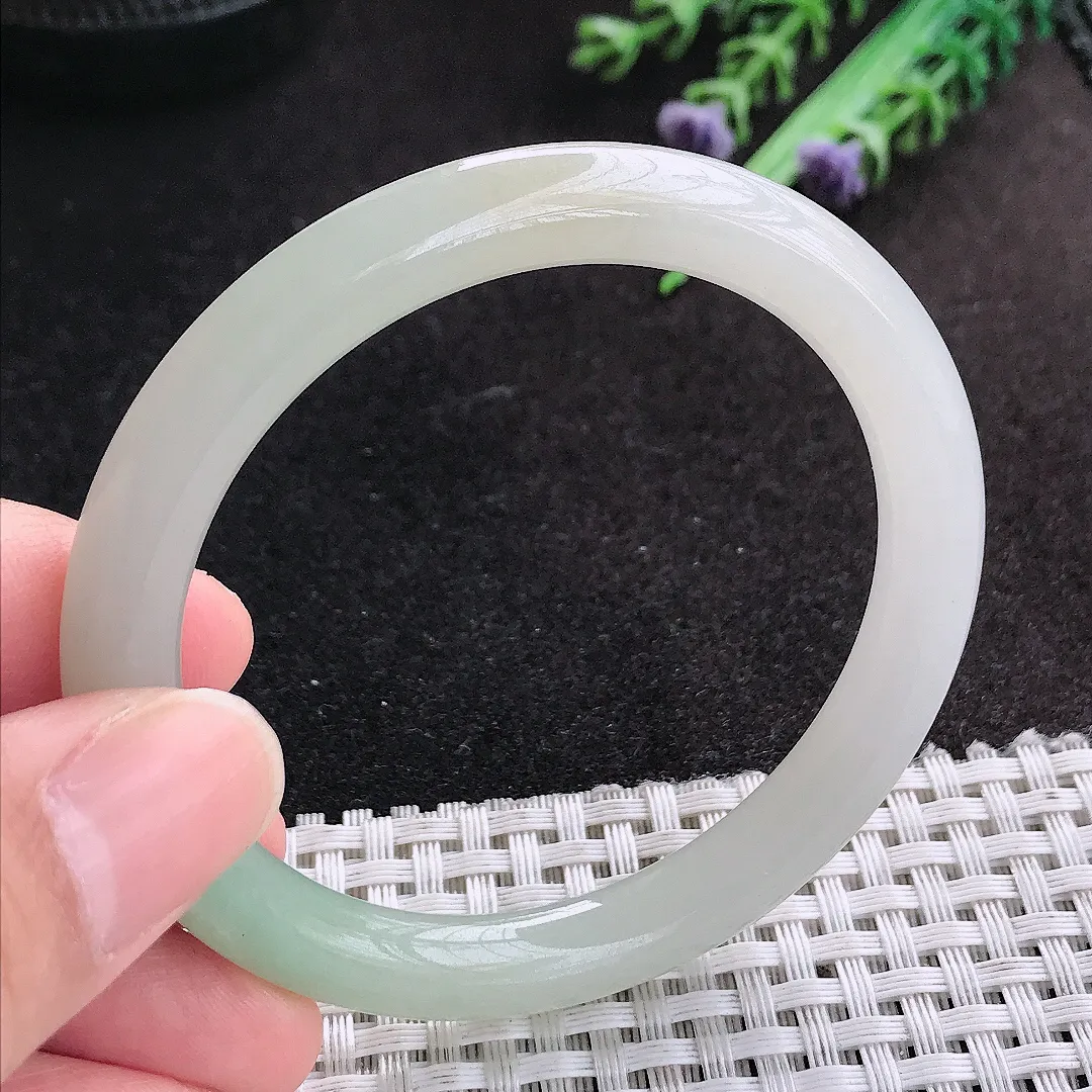 天然A货翡翠53.8/8老坑冰胶水灵冰晴圆条手镯叮当玉手镯