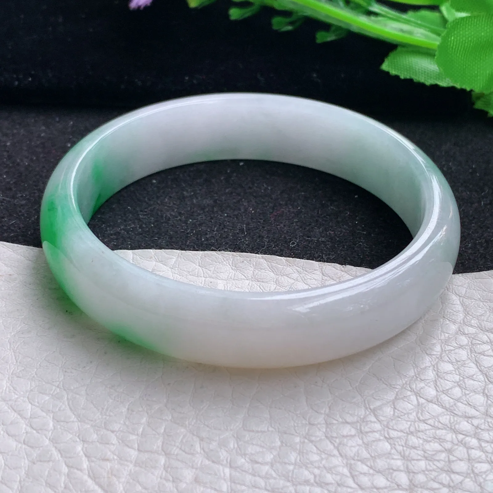 yh自然光58*13.8*6.3平安镯 缅甸翡翠a货玉手镯飘阳绿宽边玉手环