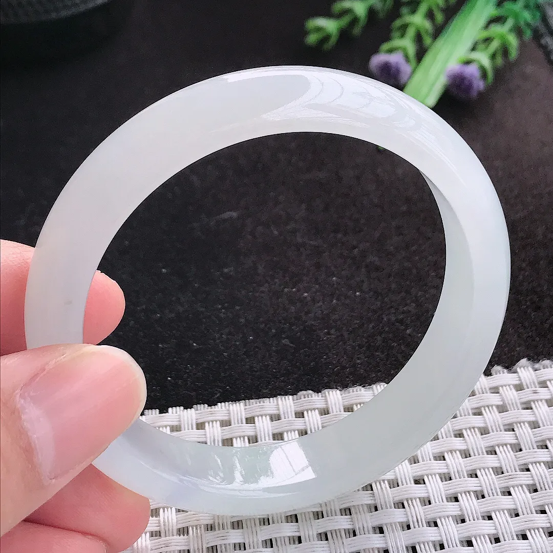 天然A货翡翠54.8/12.6/7.4老坑冰胶水灵月光白手镯宽边玉手镯