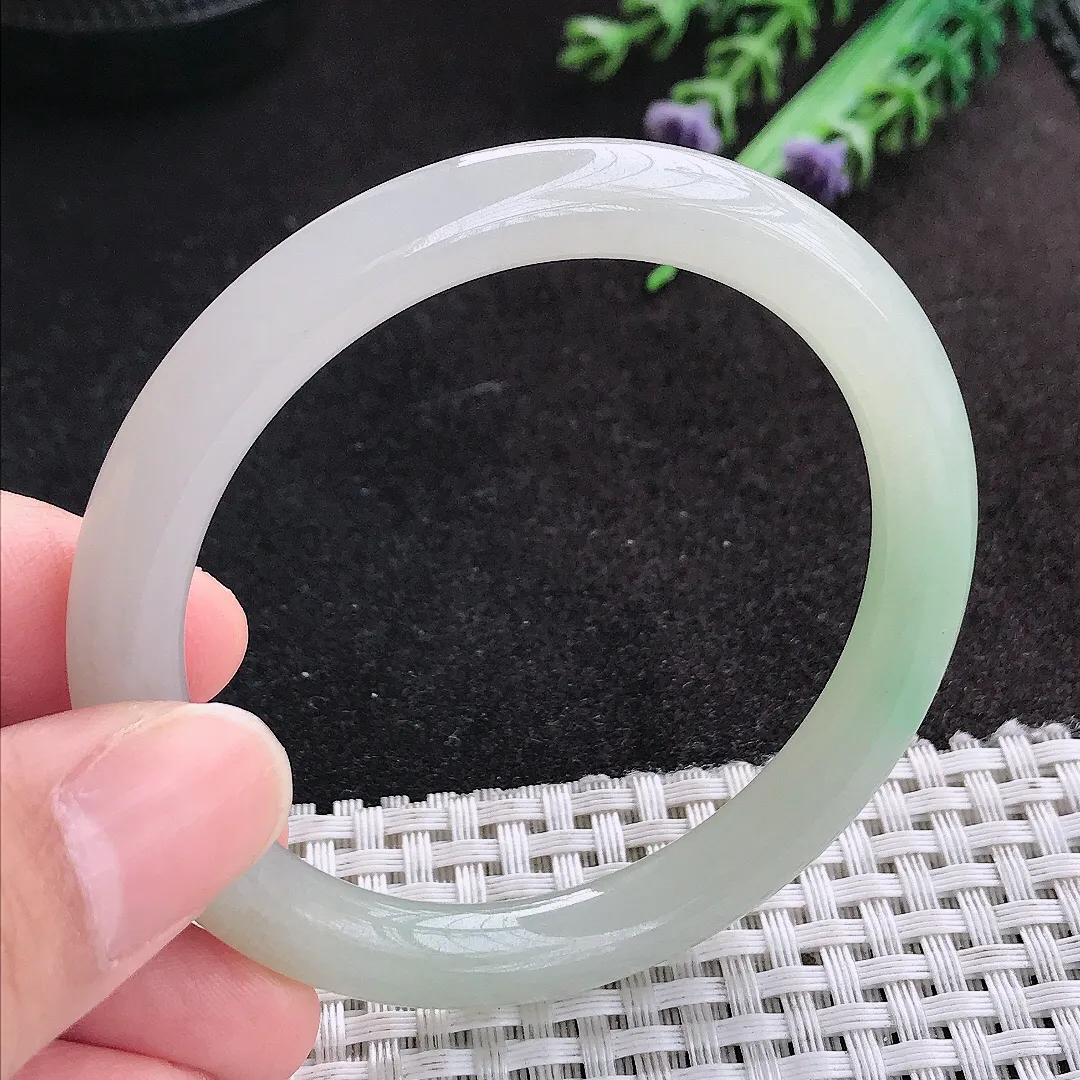 天然A货翡翠53.8/8老坑冰胶水灵冰晴圆条手镯叮当玉手镯
