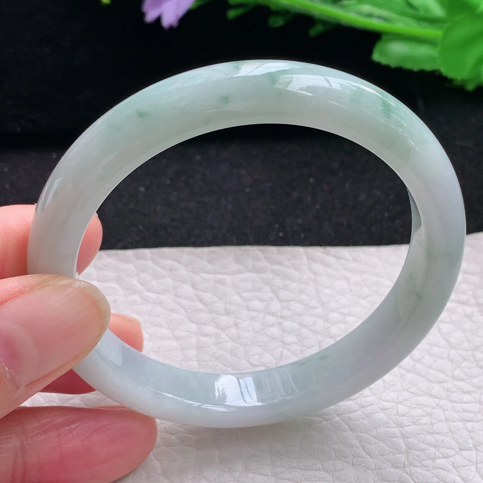 xx自然光55*10*7.3平安镯 缅甸翡翠a货玉手镯飘花秀气宽边玉手环