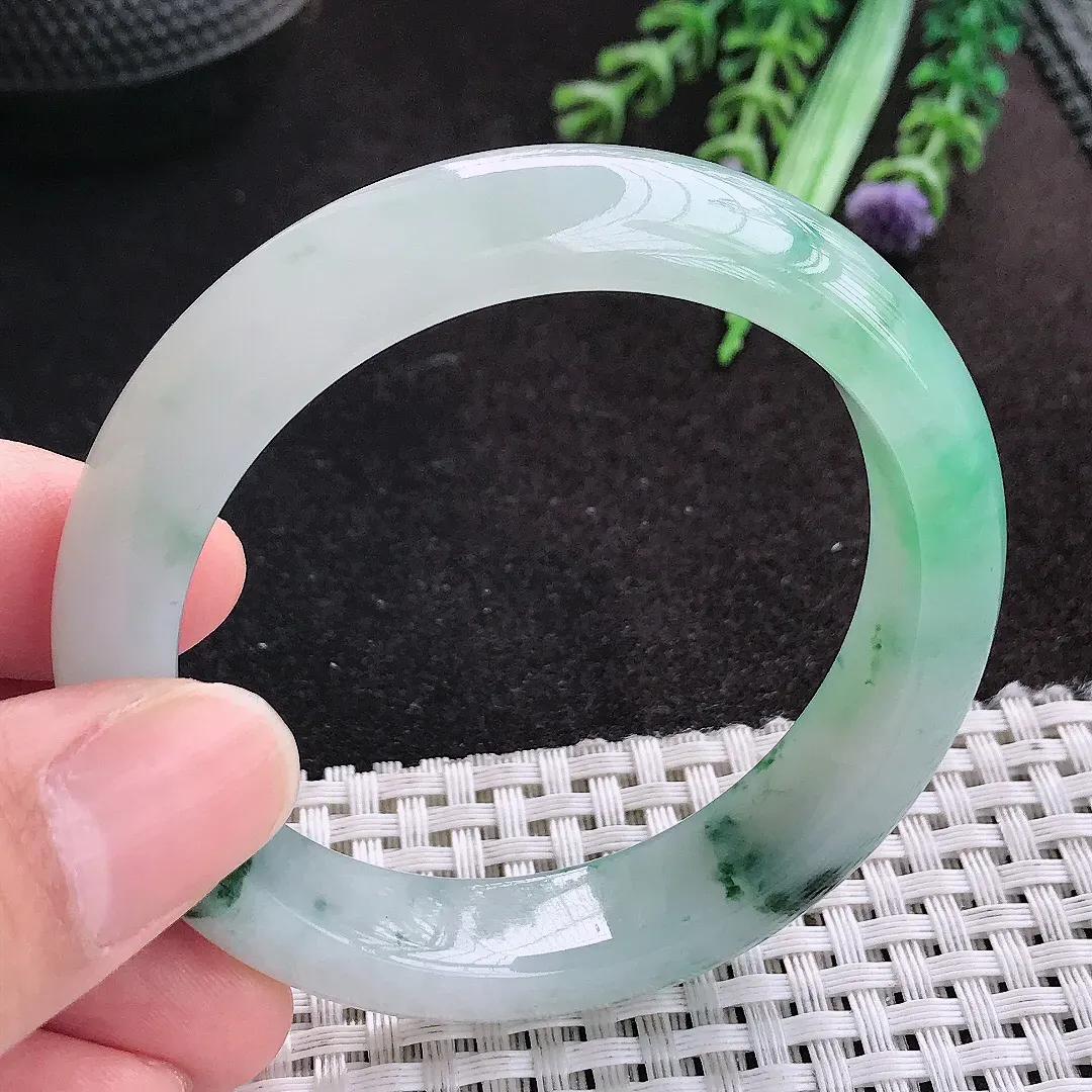 天然A货翡翠52/12.3/8.2老坑冰胶果冻冰飘花手镯宽边玉手镯