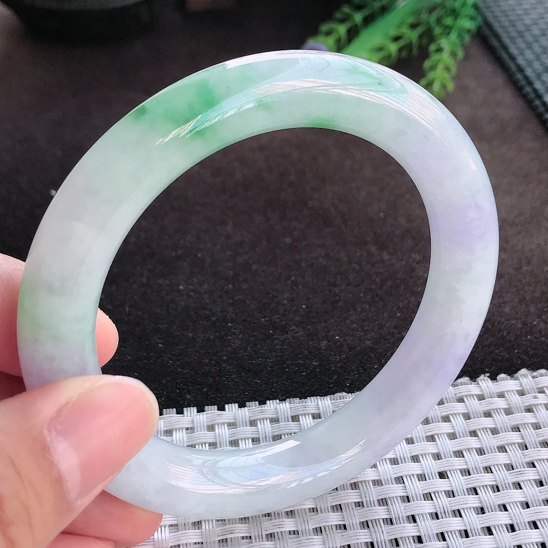 天然A货翡翠58/10.9/10.7老坑精美冰润春带彩圆条手镯玉手镯