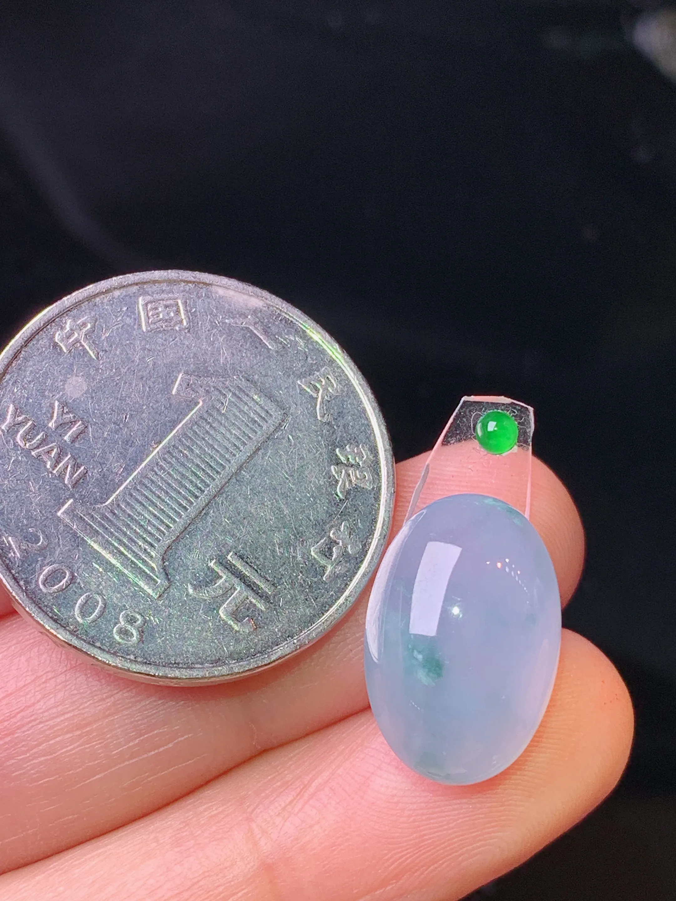 镶嵌款 紫罗兰蛋面吊坠 玉质细腻 色泽艳丽清新 整体尺寸16.3*11.5*6.8