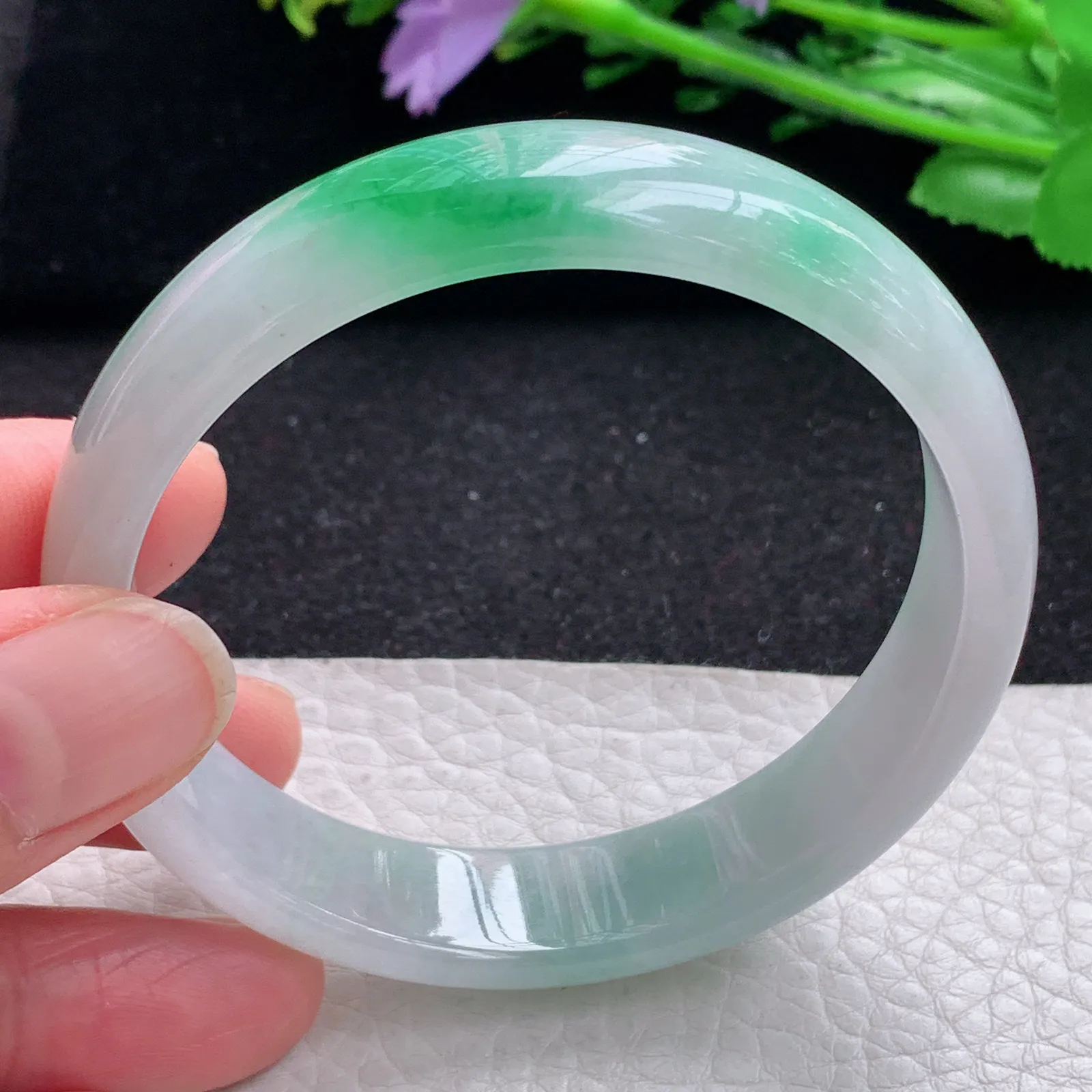 yh自然光58*13.8*6.3平安镯 缅甸翡翠a货玉手镯飘阳绿宽边玉手环