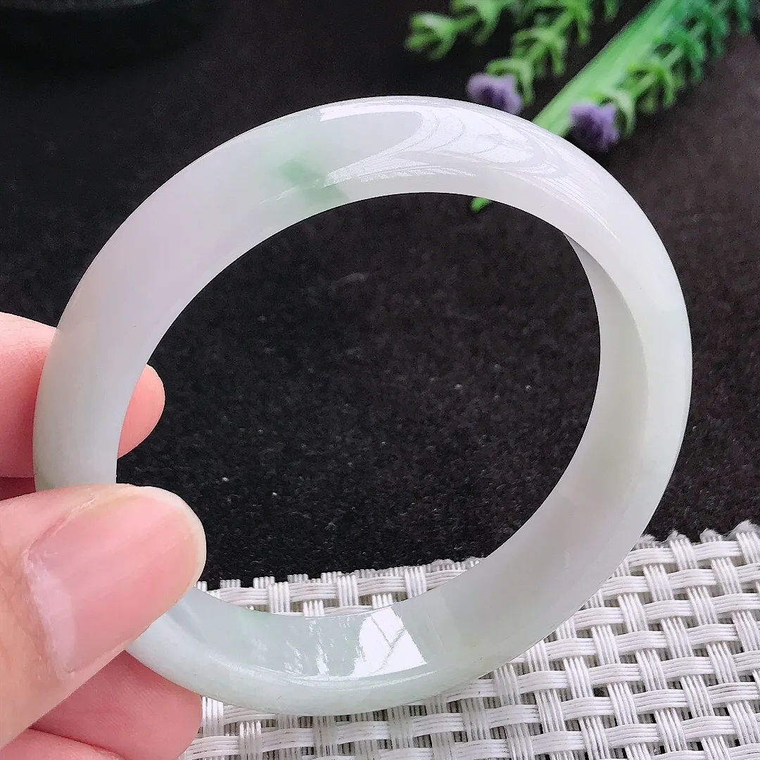 天然A货翡翠54.5/12.9/7.3老坑秀气冰润飘花手镯宽边玉手镯