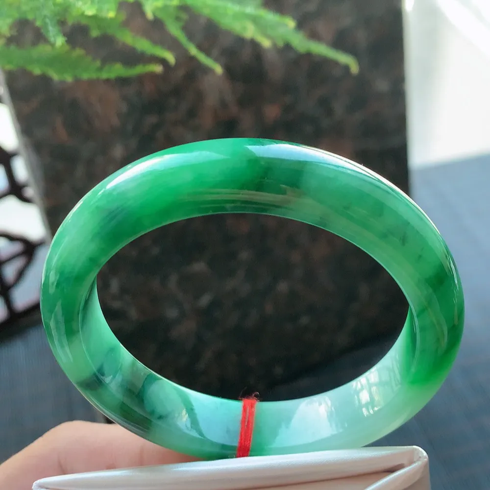 正圈冰糯辣绿 无瑕 尺寸:56.6/12.4/8.4色好