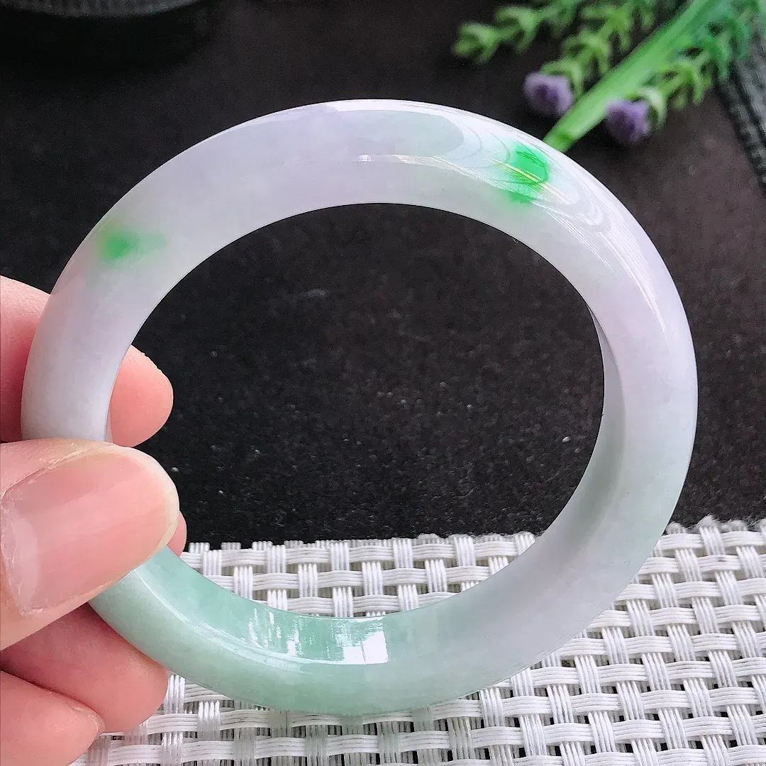 天然A货翡翠54.5/11.2/8.9老坑精美温润飘阳绿手镯宽边玉手镯