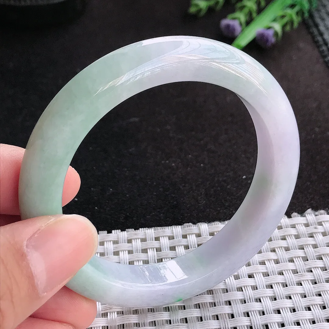 天然A货翡翠54.5/11.2/8.9老坑精美温润飘阳绿手镯宽边玉手镯