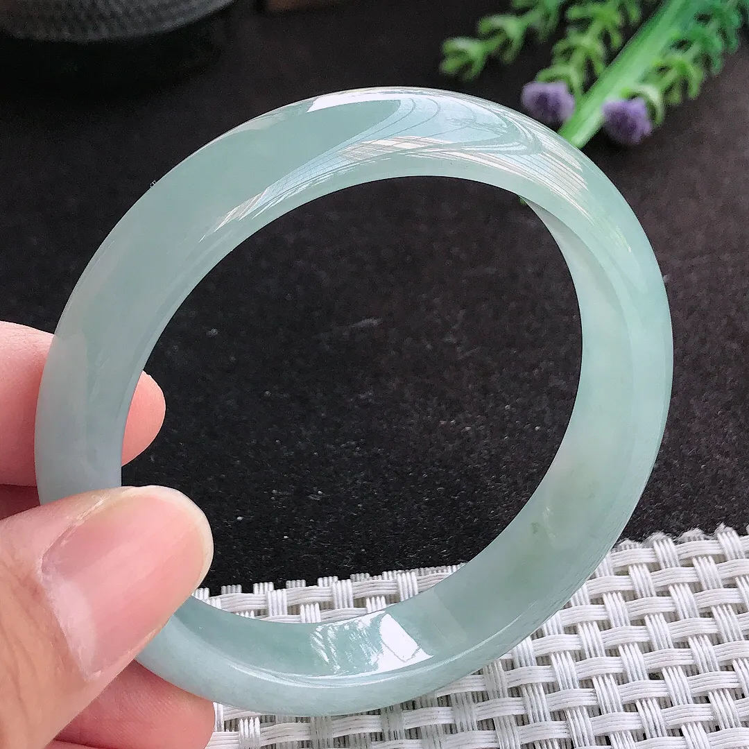 天然A货翡翠57/13/7.5老坑冰胶果冻天空蓝手镯宽边玉手镯