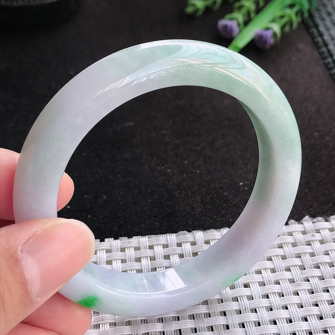 天然A货翡翠54.5/11.2/8.9老坑精美温润飘阳绿手镯宽边玉手镯