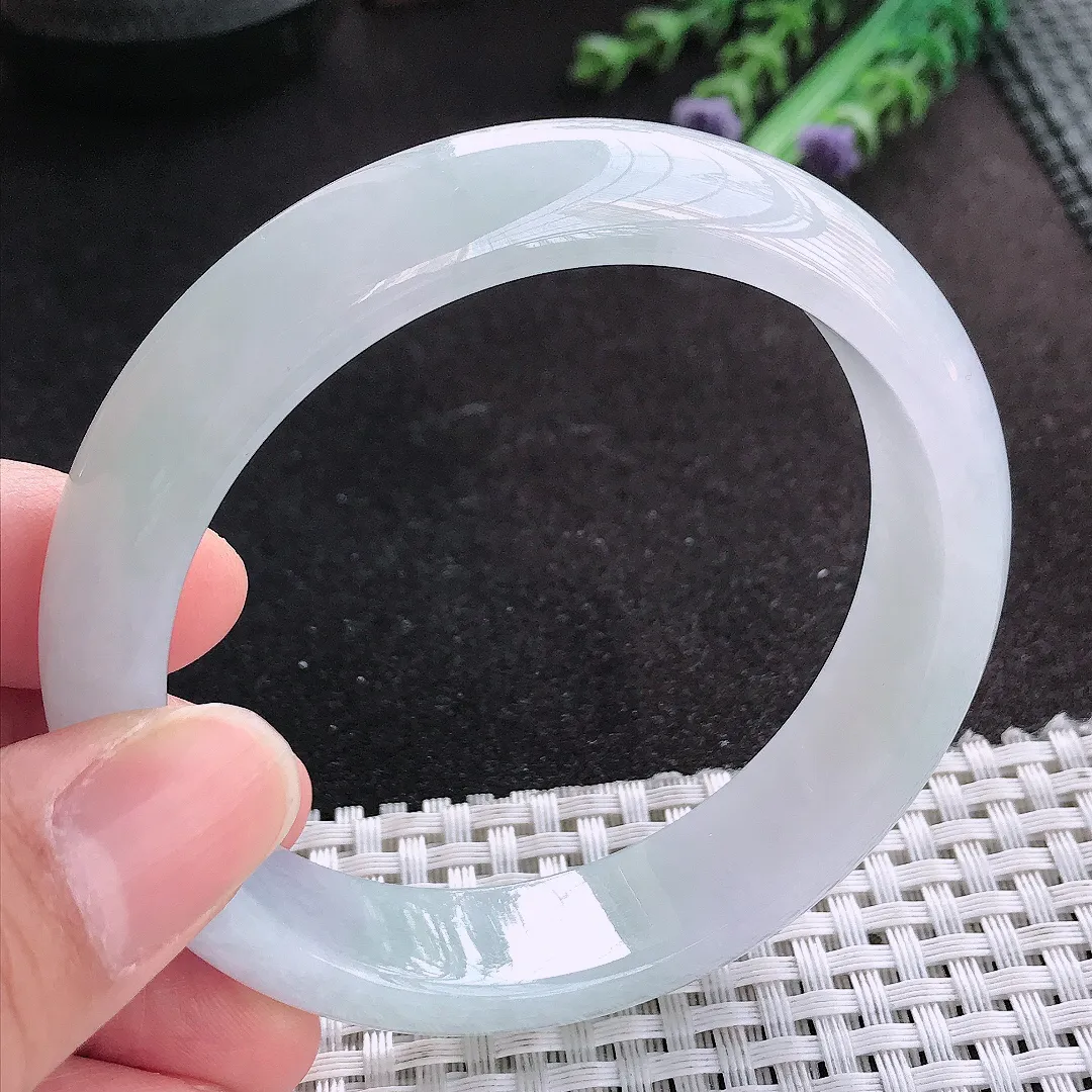 天然A货翡翠59.5/14.4/8.2老坑冰胶果冻白净冰晴手镯宽边玉手镯