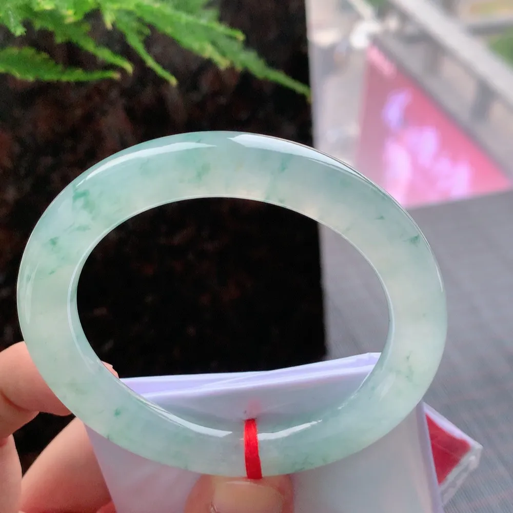 圆条高冰飘花 无瑕 尺寸:59.1/10.3 花美