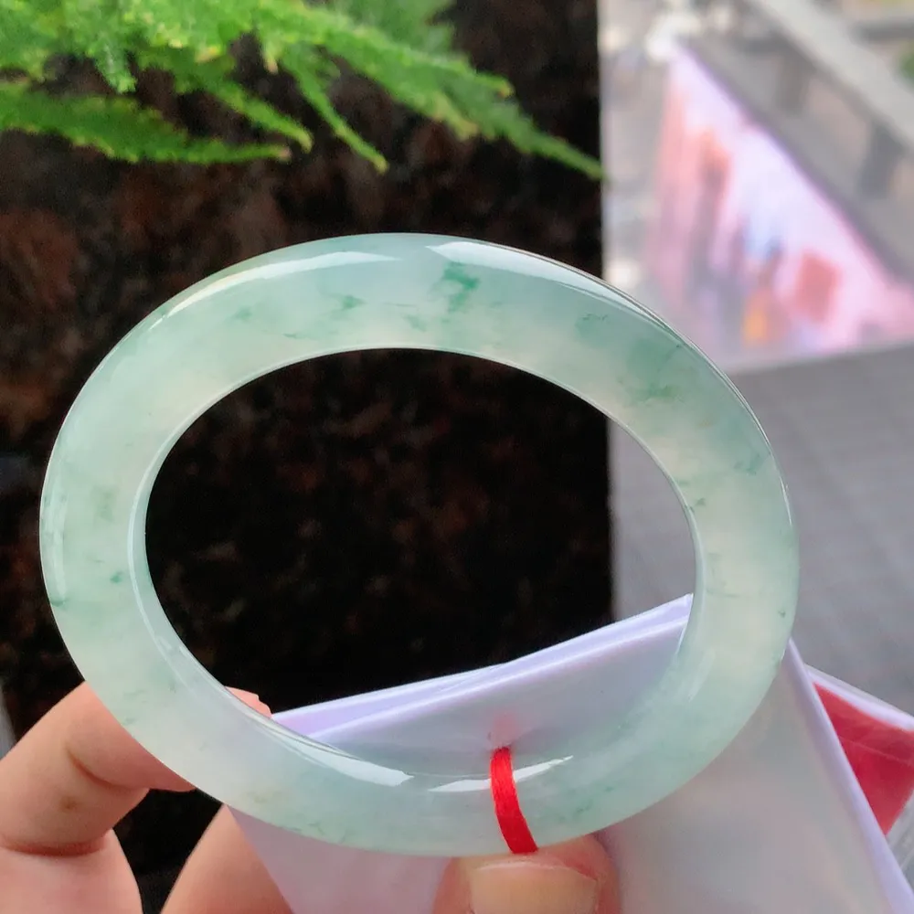 圆条高冰飘花 无瑕 尺寸:59.1/10.3 花美