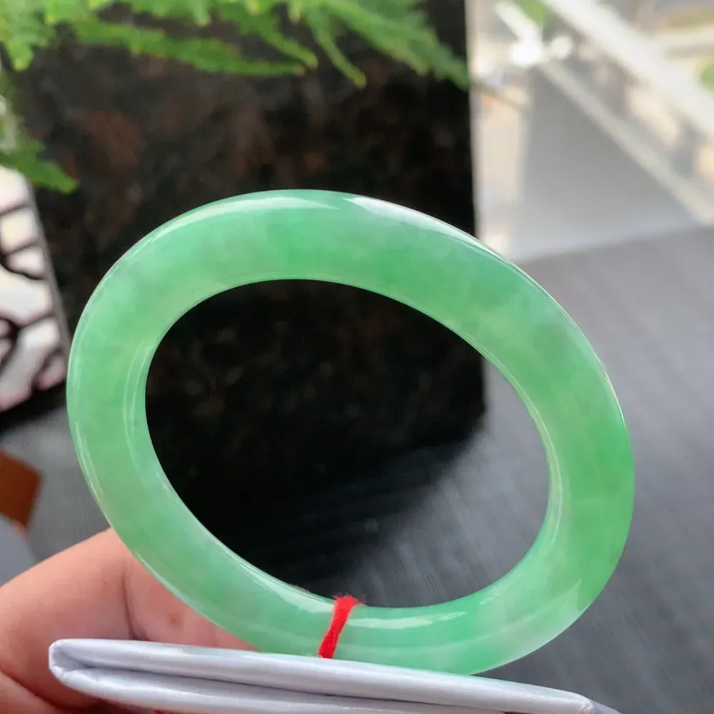 圆条冰阳绿 无瑕 尺寸:54.1/9.2/9.6 种色兼备🥰🥰