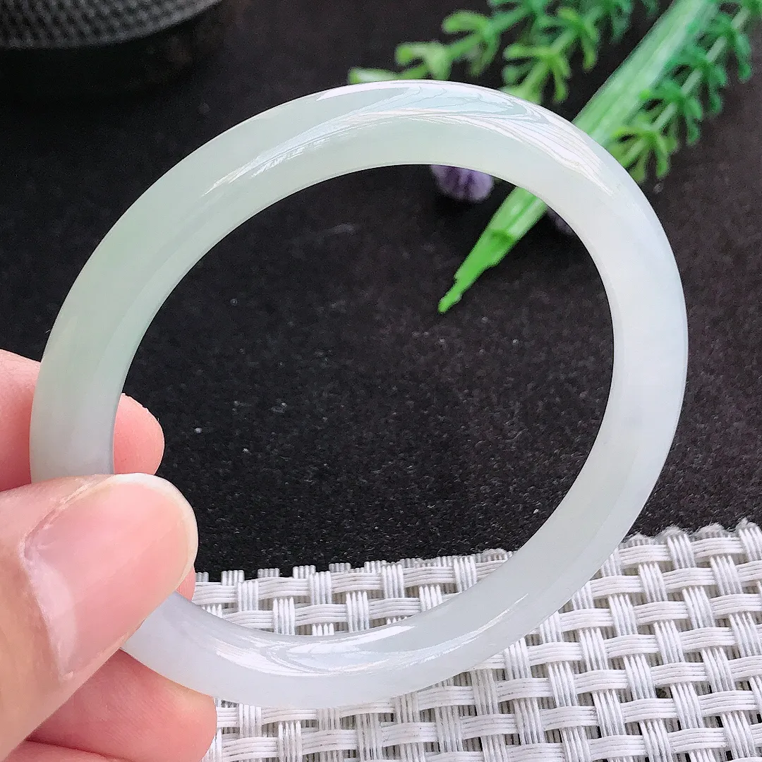 天然A货翡翠51.5/6.4/7.5老坑冰纯果冻胶冰晴圆条手镯小圈口叮当镯