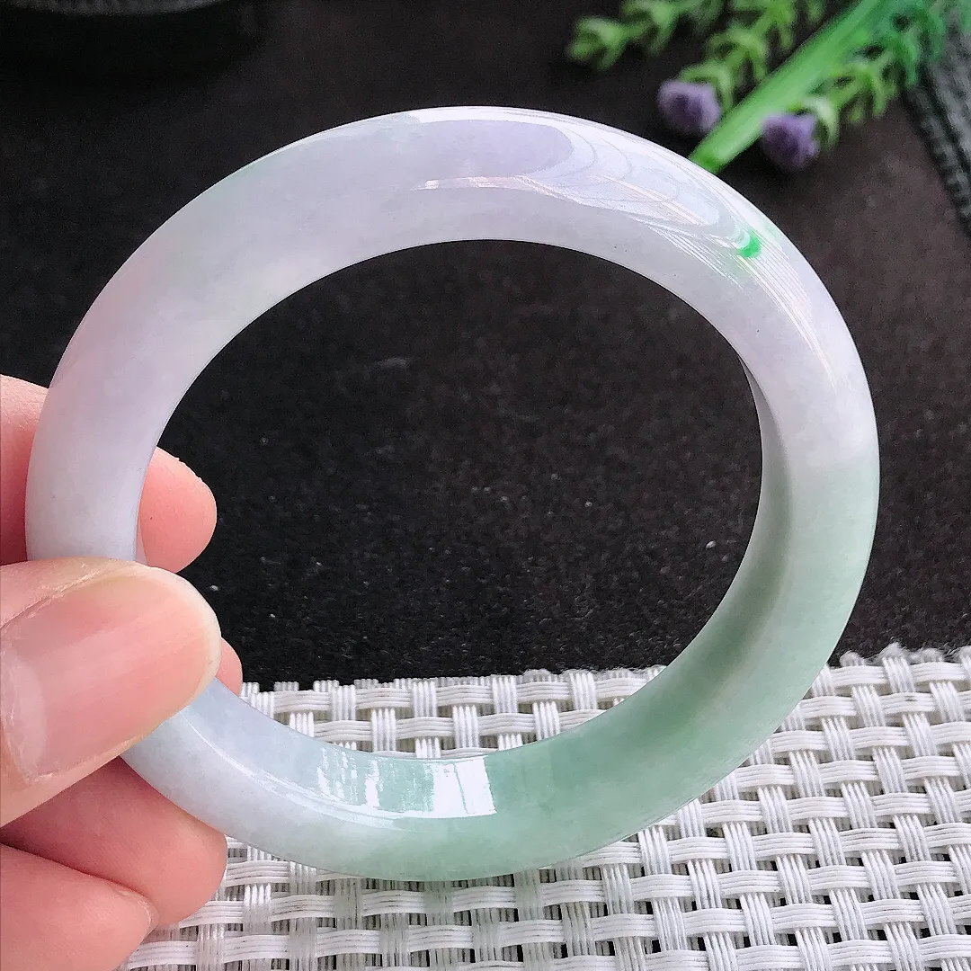 天然A货翡翠54.5/11.2/8.9老坑精美温润飘阳绿手镯宽边玉手镯