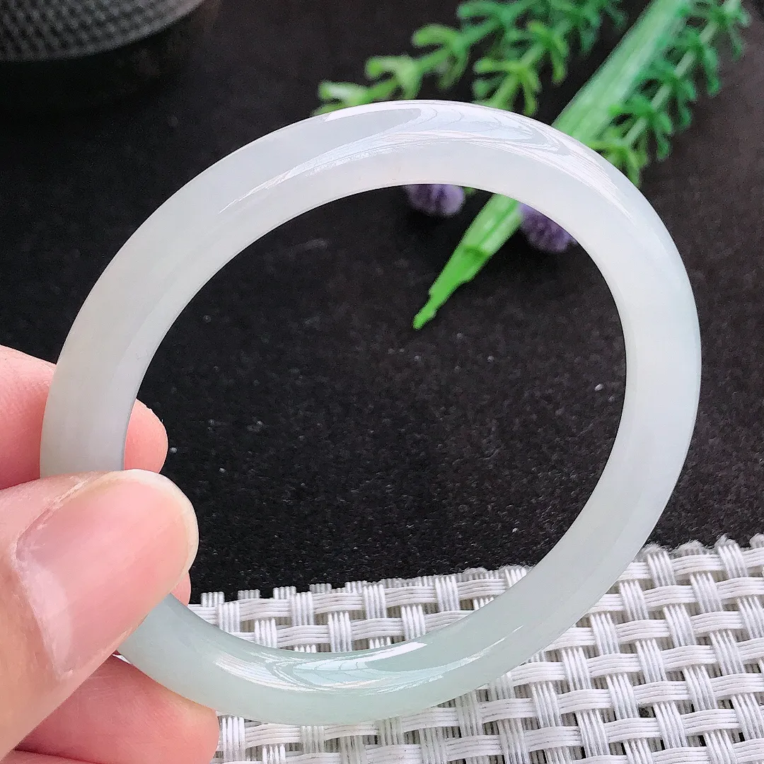 天然A货翡翠51.5/6.4/7.5老坑冰纯果冻胶冰晴圆条手镯小圈口叮当镯