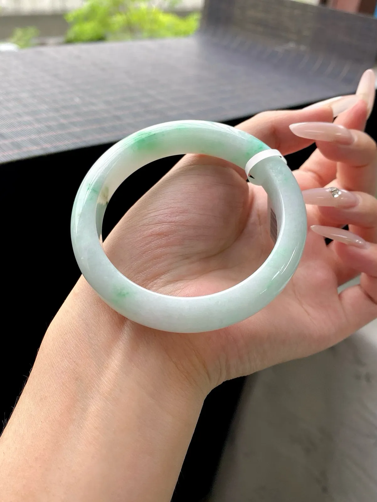 阳绿白底青正圈成品
⭕️58-12.8-8.8