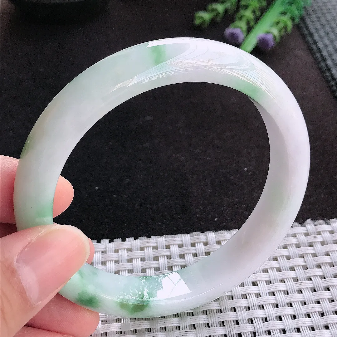 天然A货翡翠61.5/12.8/8.8老坑精美温润大圈口飘花手镯宽边玉手镯