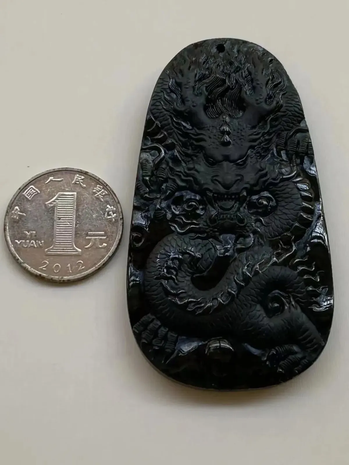 墨翠【龙腾天下】细腻干净，黑度好，性价比高，雕工精湛，打灯透绿‘