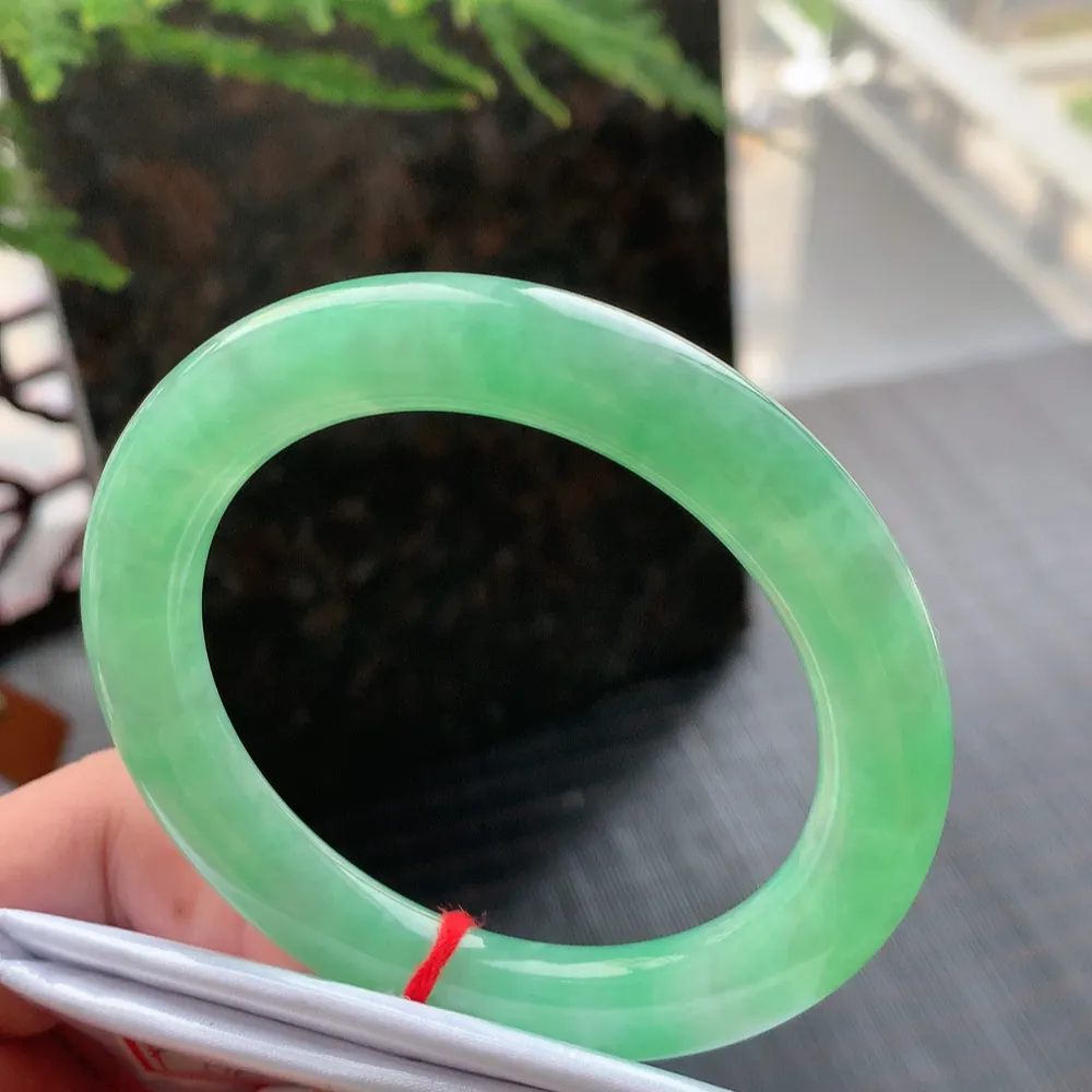 圆条冰阳绿 无瑕 尺寸:54.1/9.2/9.6 种色兼备🥰🥰